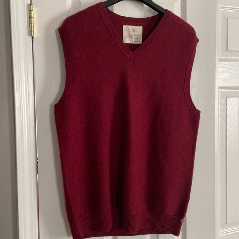 Banana Republic men’s sweater vest Large